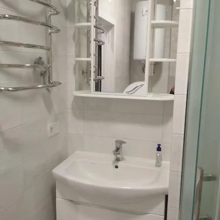 біля моря, французький б-р, відрада, інститут філатова, центр Apartament *