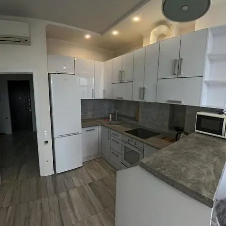біля моря, французький б-р, відрада, інститут філатова, центр Apartment *